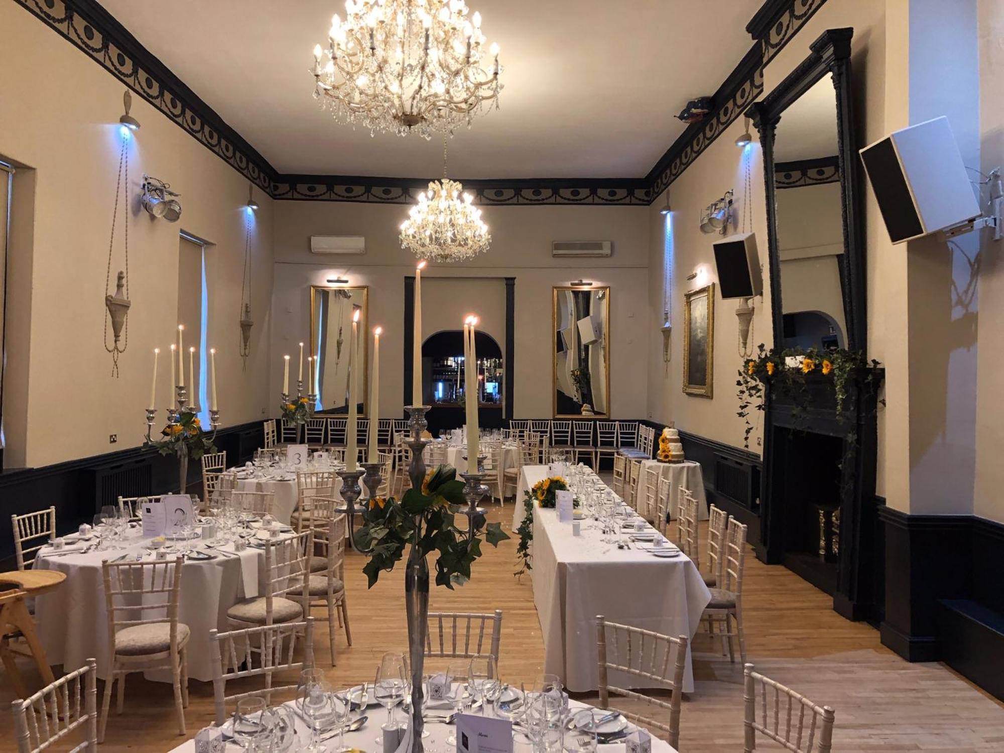Crown Hotel Nantwich Buitenkant foto