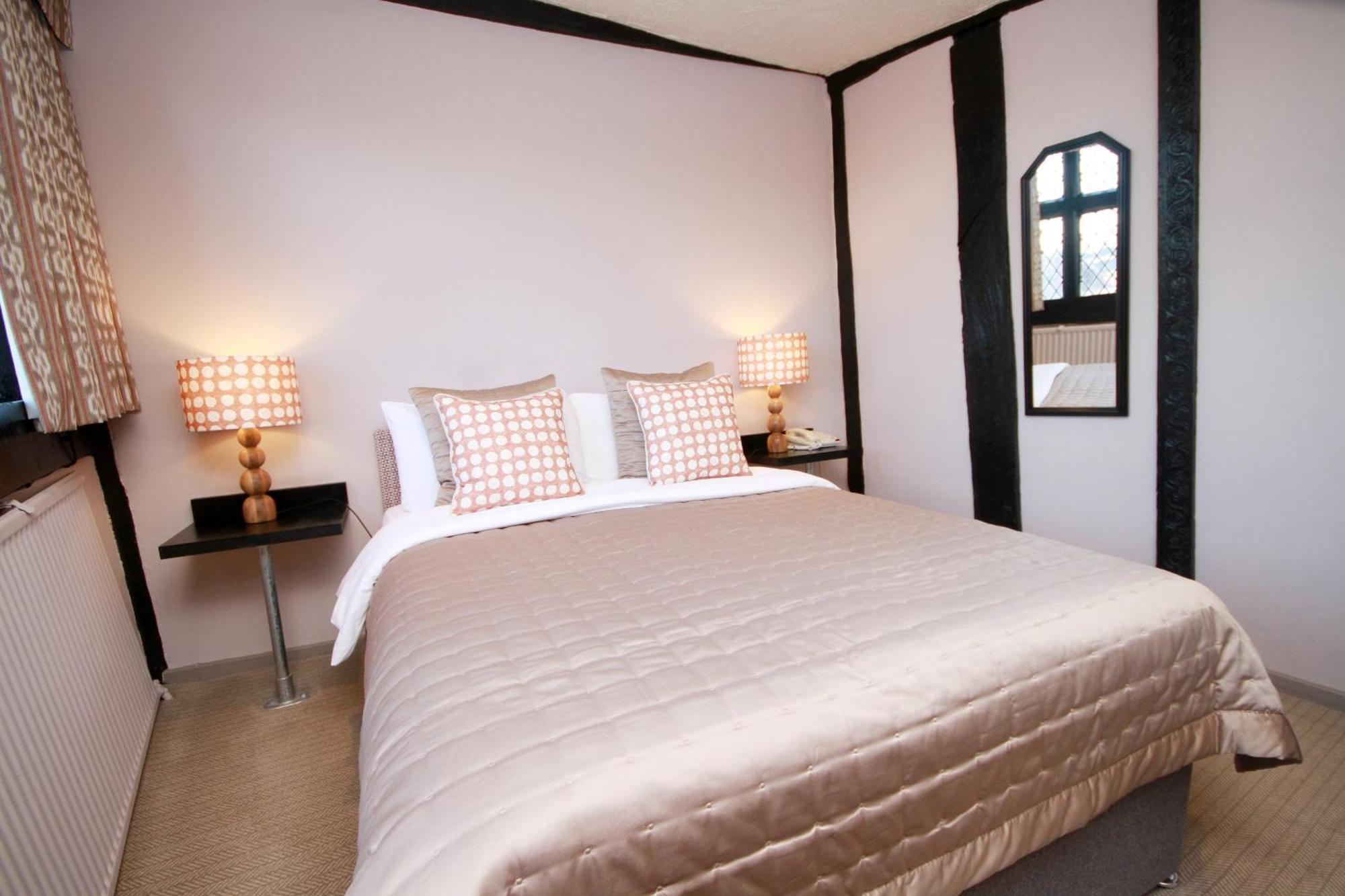 Crown Hotel Nantwich Buitenkant foto