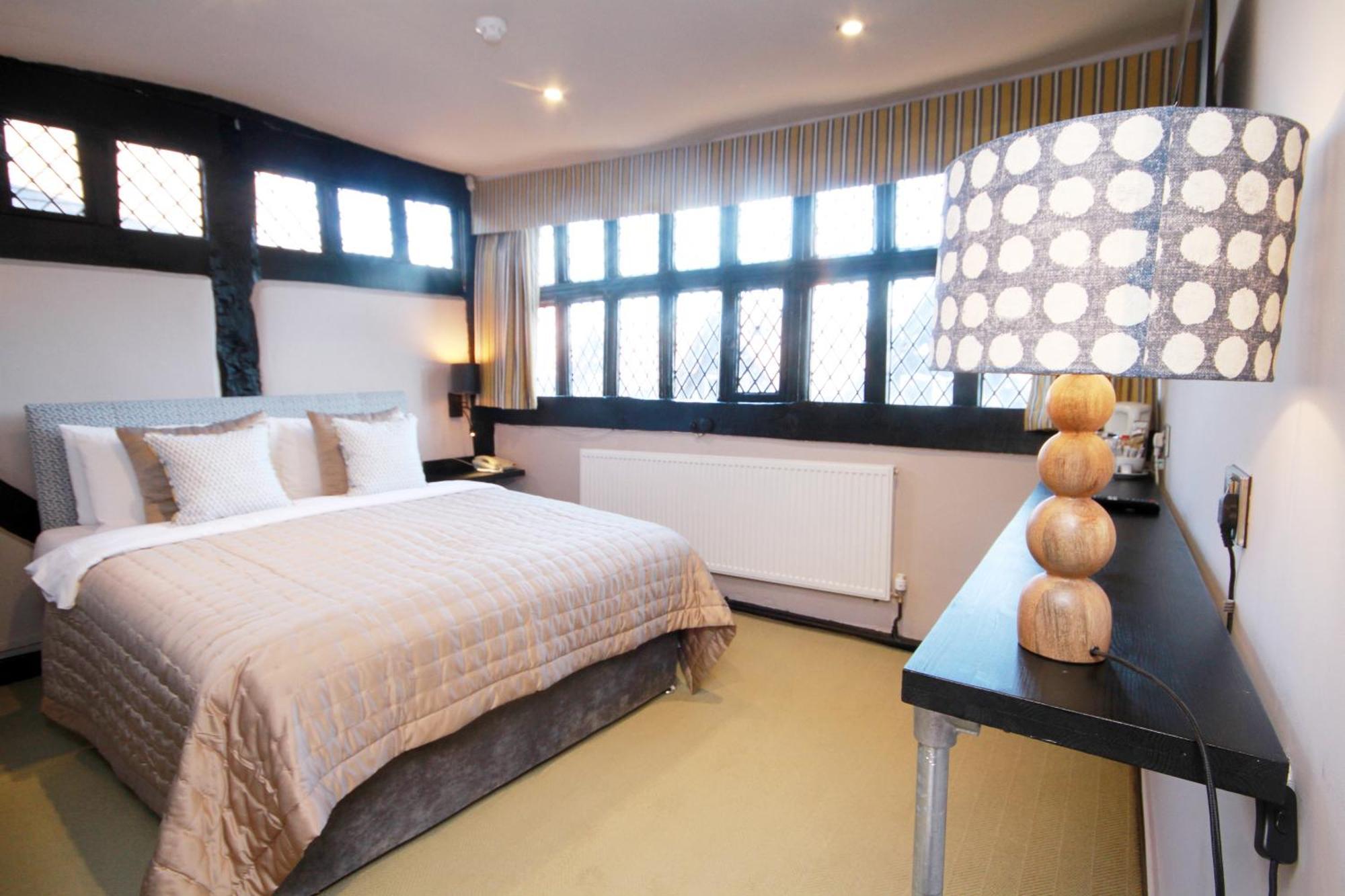 Crown Hotel Nantwich Buitenkant foto