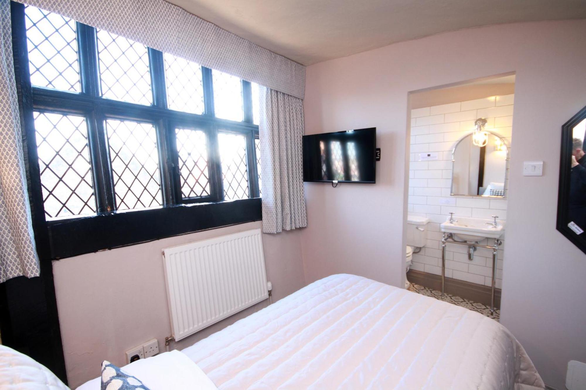 Crown Hotel Nantwich Buitenkant foto