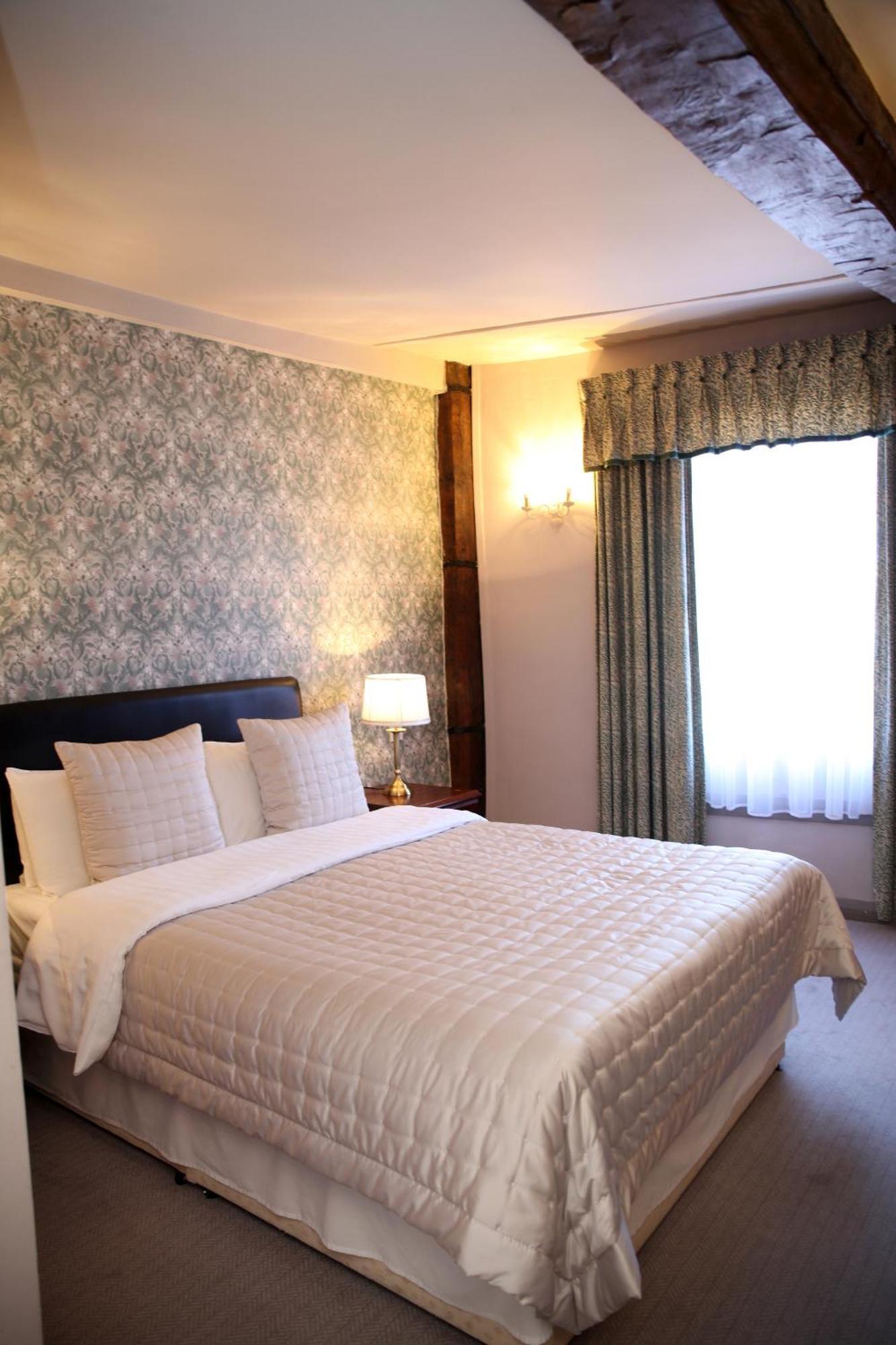 Crown Hotel Nantwich Buitenkant foto