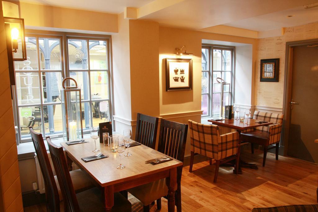 Crown Hotel Nantwich Buitenkant foto